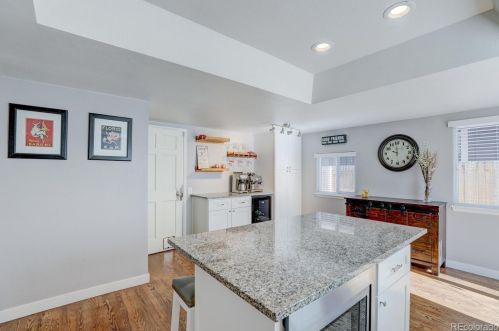 7870 Valentia St, Englewood CO 80112-3302 exterior