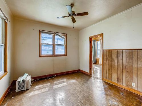 860 Jenks Ave, Saint Paul, MN 55106-3208