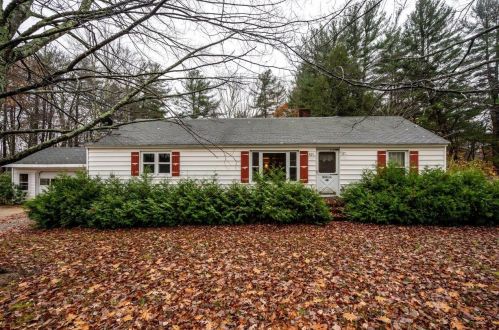 116 Blackwater Rd, Somersworth, NH 03878-1577