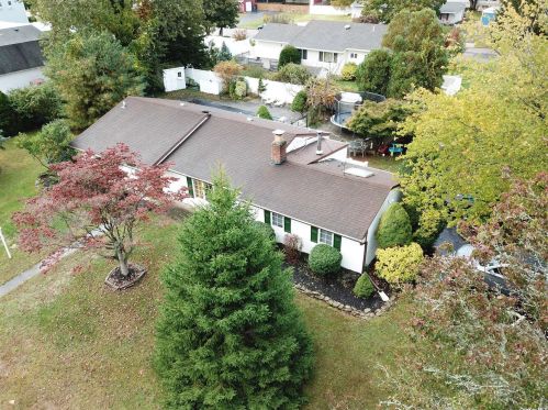 12 Hawthorne St, Mount Sinai NY  11766-2908 exterior