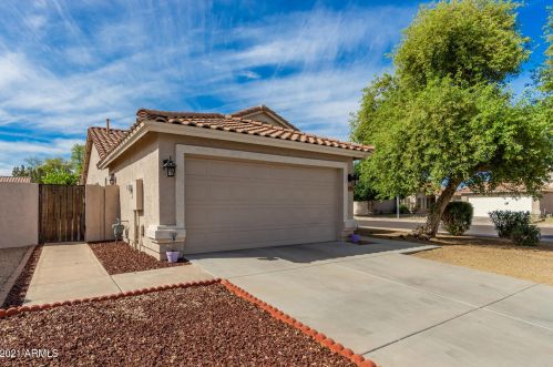 1357 Kingbird Dr, Chandler, AZ 85286-7592