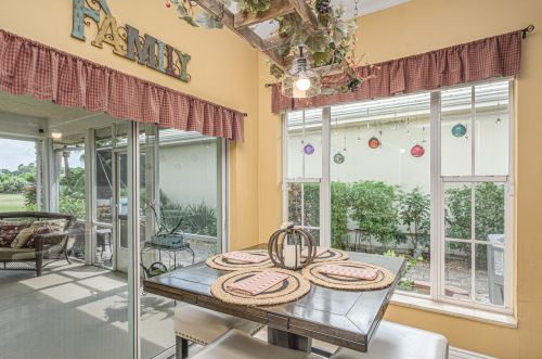 435 Fairway Lndg, Fort Pierce FL  34986-2166 exterior