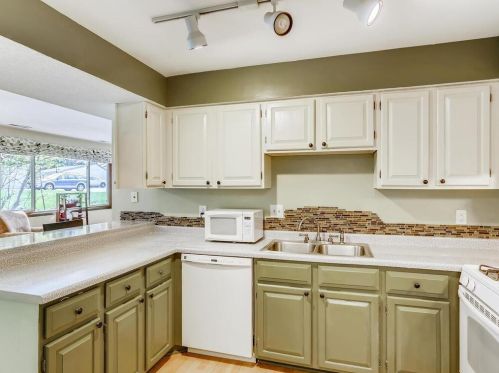 5543 Bavarian Pass, Minneapolis, MN 55432-6048