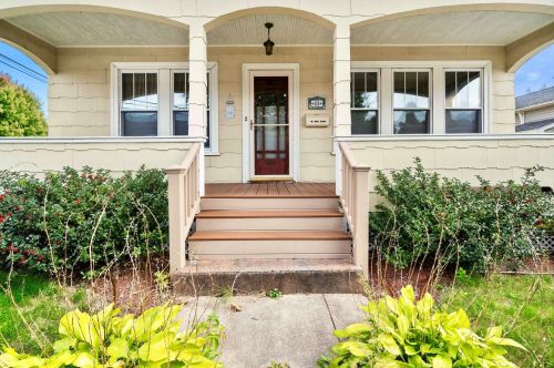 69 Allds St, Nashua NH 03060-4660 exterior