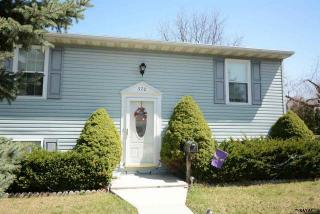 570 Franklin St, Hanover, PA 17331-3914