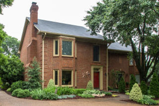 4402 Hunt Pl, Nashville, TN 37215-3516