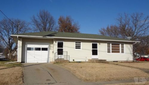 122 Willow St, Clarinda, IA 51632-2648
