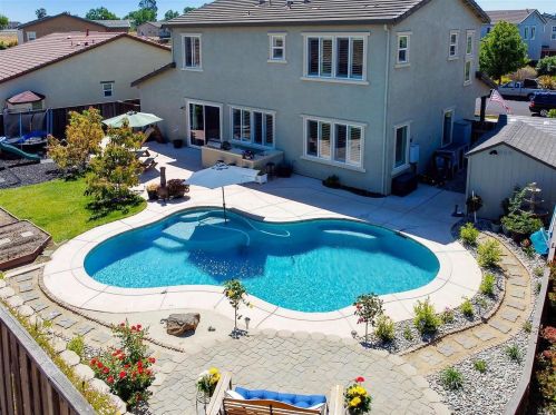 609 Allagash Ct, Oakley, CA 94561-3544