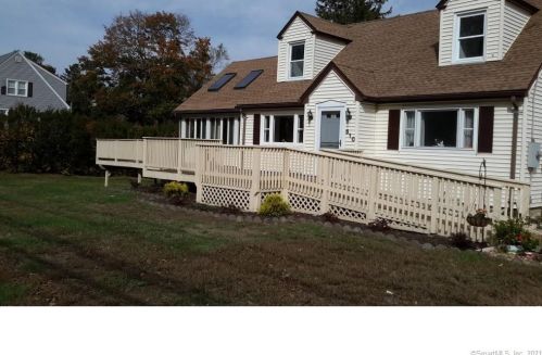 510 Voluntown Rd, Norwich, CT 06351-2664