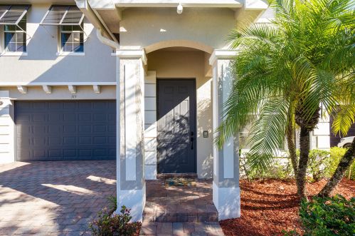 315 Belle Grove Ln, West Palm Beach, FL 33411-4546