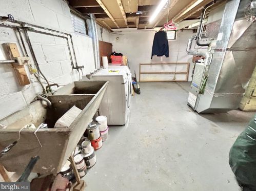 39 3rd St, Florence NJ  08518-2001 exterior