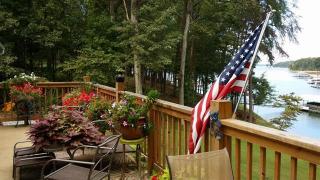 120 Lakeview Dr, Anderson, SC 29626-6419