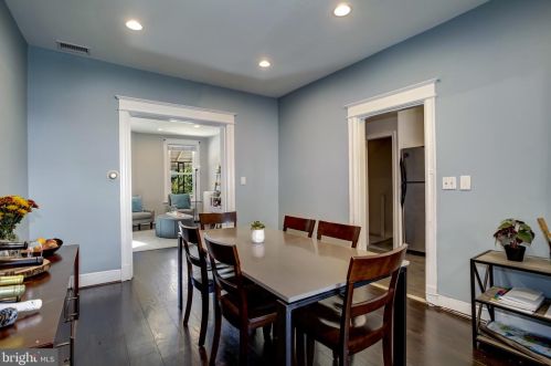 722 K St, Washington DC 20002-3637 exterior