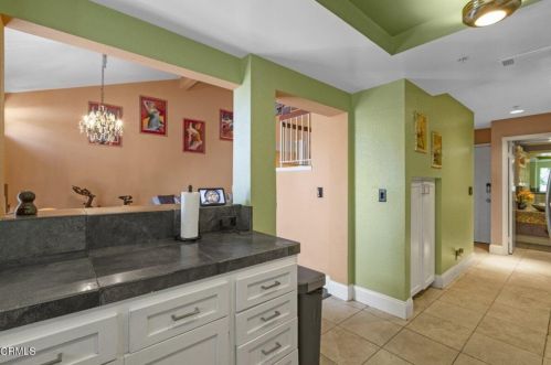 508 Madrina Pl, Oxnard CA  93030-3781 exterior
