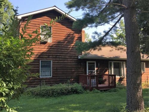 98 School Ln, Sugarloaf, PA 18249-3728
