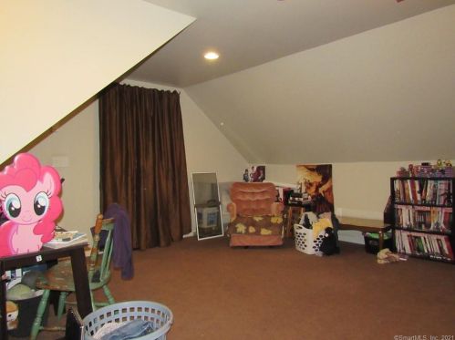274 Main St, North Sterling CT  06377-1810 exterior