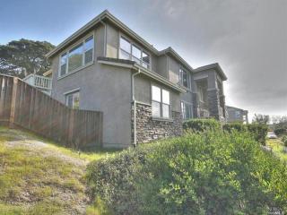 454 Mountain Meadows Dr, Fairfield, CA 94534-6759