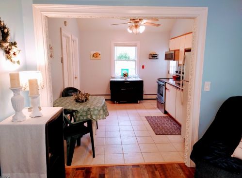 235 Knox Way, Hopatcong NJ  07843-1008 exterior