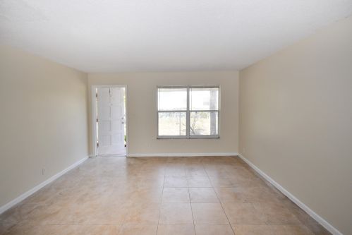 709 51st St, West Palm Beach, FL 33407-2747
