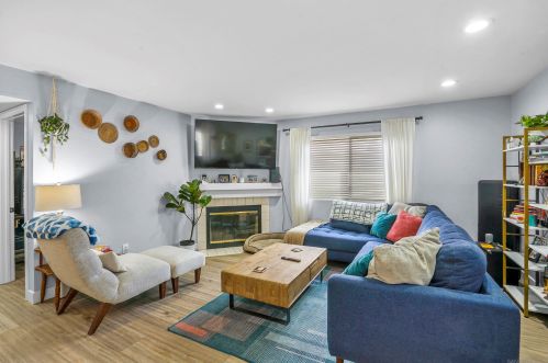 3963 Eagle St, San Diego, CA 92103-2975