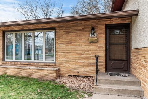 903 20th Ave, South Saint Paul, MN 55075-1311