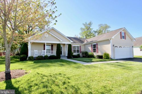 602 Nobles Pond Xing, Dover, DE 19904-1287
