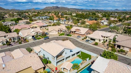 5717 Soft Wind Dr, Glendale AZ  85310-3643 exterior