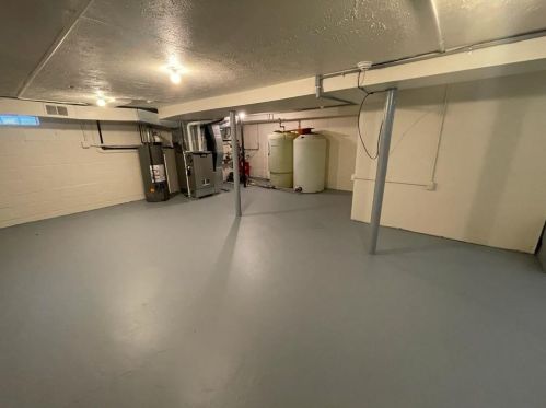 975 Boyce Rd, Bridgeville PA  15017-1502 exterior