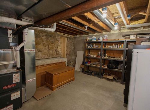 914 Bequette St, Dodgeville WI  53533-1112 exterior