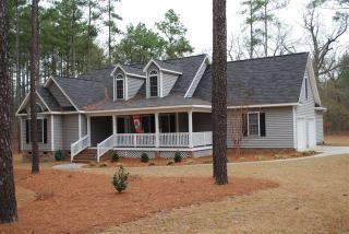 12561 Gameland Dr, Laurinburg, NC 28352-2305