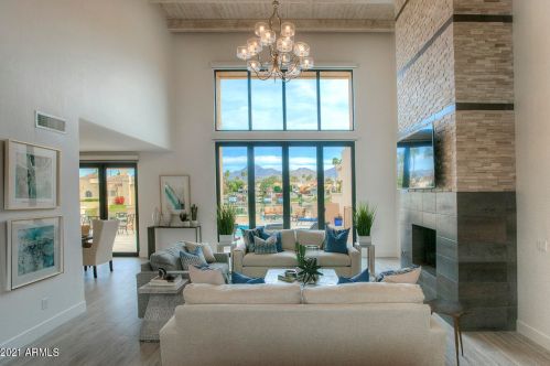 10108 Topaz Dr, Scottsdale, AZ 85258-4807