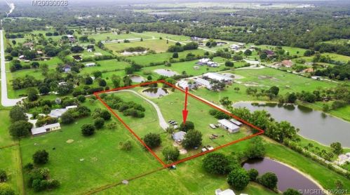 5704 Martin Commons Way, Palm City, FL 34990-8723