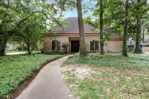3327 Lakehaven Dr, Humble, TX 77339-2200