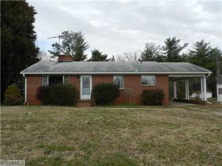 607 Linville Rd, Kernersville, NC 27284-8004