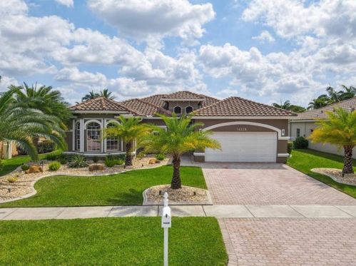 16328 15th St, Hollywood, FL 33027-5126