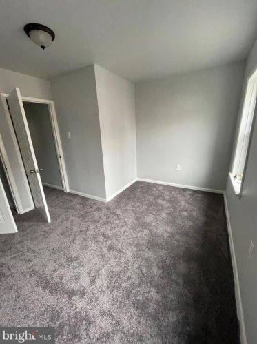 1116 2nd St, Wilmington, DE 19805-3619
