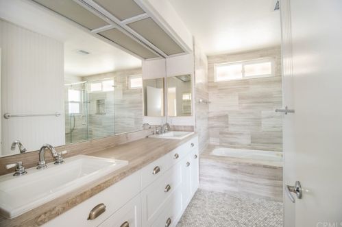 1754 Somerset Ln, Redlands CA  92374-5561 exterior