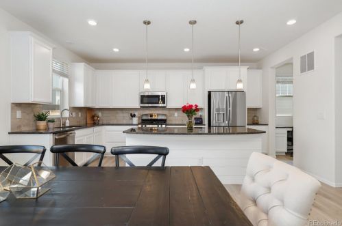 9450 Rifle St, Denver CO  80022-0643 exterior