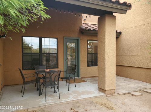 6651 Campbell Ave, Tucson AZ  85718-1347 exterior
