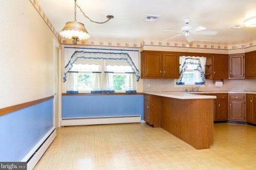 50 Ruel Ave, Hanover PA  17331-3423 exterior