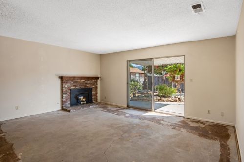 1674 Juniper Ave, Solvang CA  93463-2828 exterior