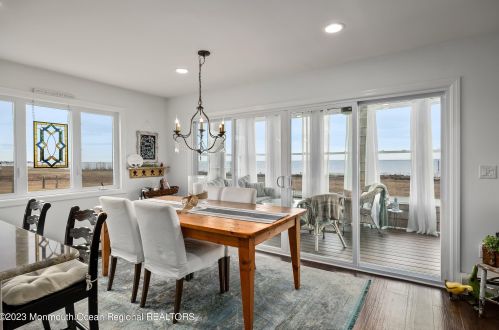 1600 Bch Blvd, Lacey NJ  08731-5031 exterior