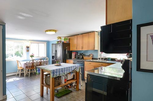 68 Old Homestead Hwy, Keene NH 03431-4449 exterior