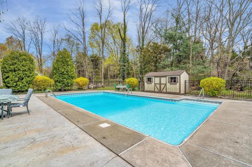 1808 Murray Dr, Belmar NJ  07719-9512 exterior