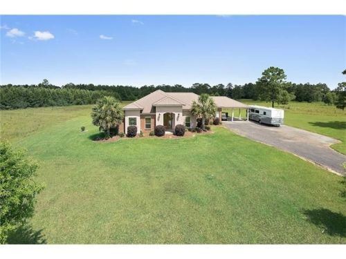 22190 Cross Ln, Loranger, LA 70446-2081