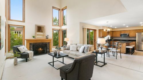 3165 Olive Ln, Minneapolis, MN 55447-1691