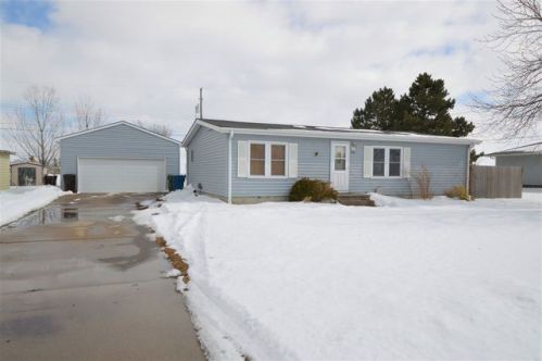 1111 K Ave, Kearney, NE 68847-7077