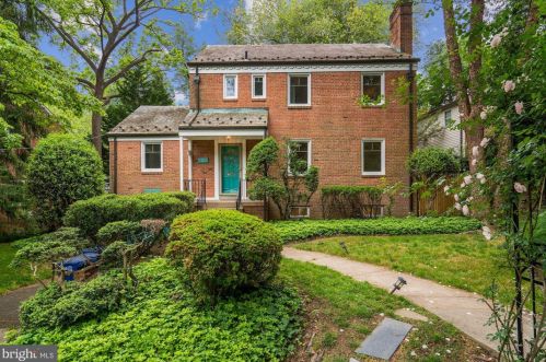 6213 Nebraska Ave, Washington, DC 20015-1144