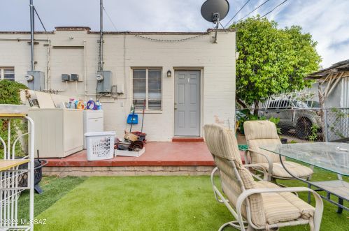 208 Palmdale St, Tucson AZ  85714-1439 exterior