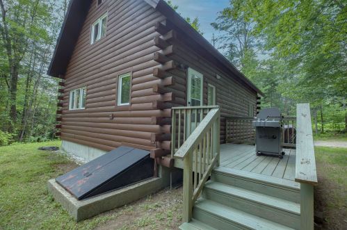 42 Sugar Run, Ellsworth NH  03285-6852 exterior